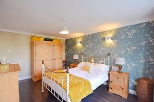 Photo 5- click for photo gallery